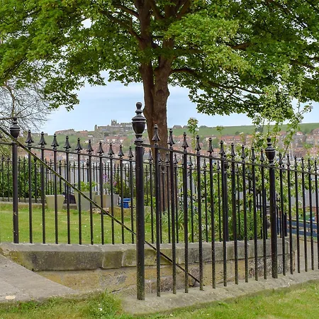 Esk View - Dc5135 * Whitby