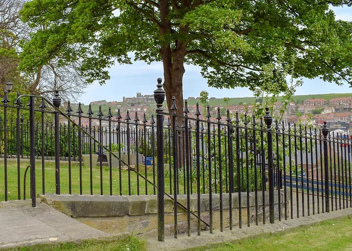 Esk View - Dc5135 * Whitby