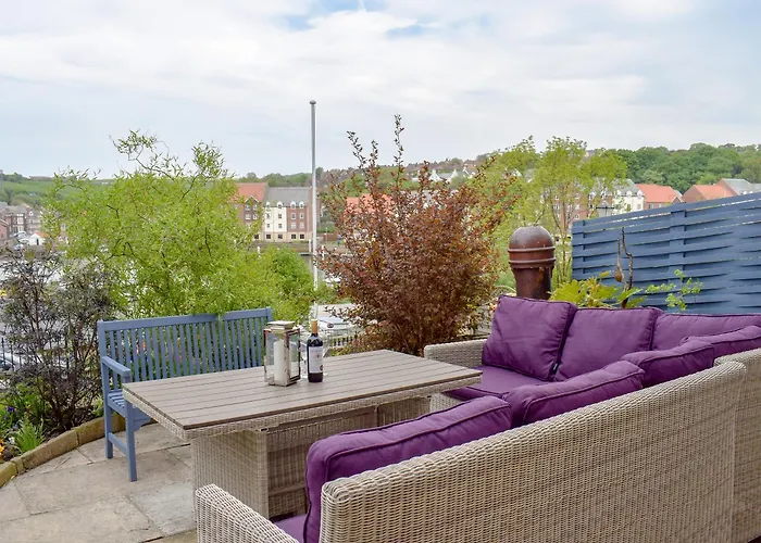 Esk View - Dc5135 Whitby